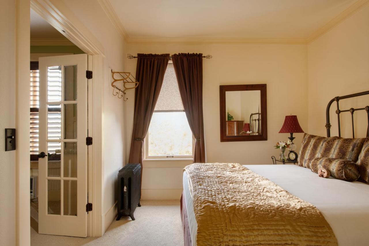 Chamberlin Inn Cody Extérieur photo