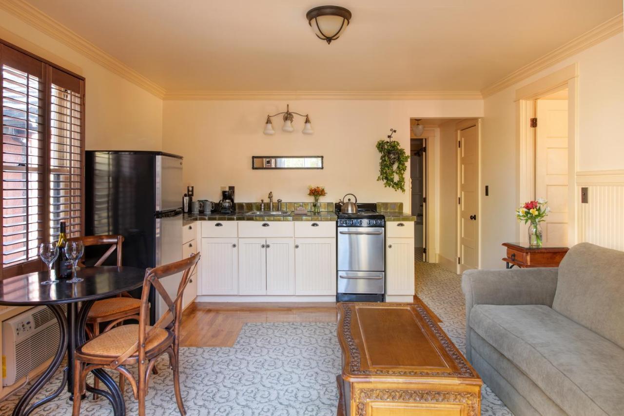 Chamberlin Inn Cody Extérieur photo